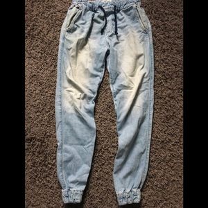 Hollister jean joggers
